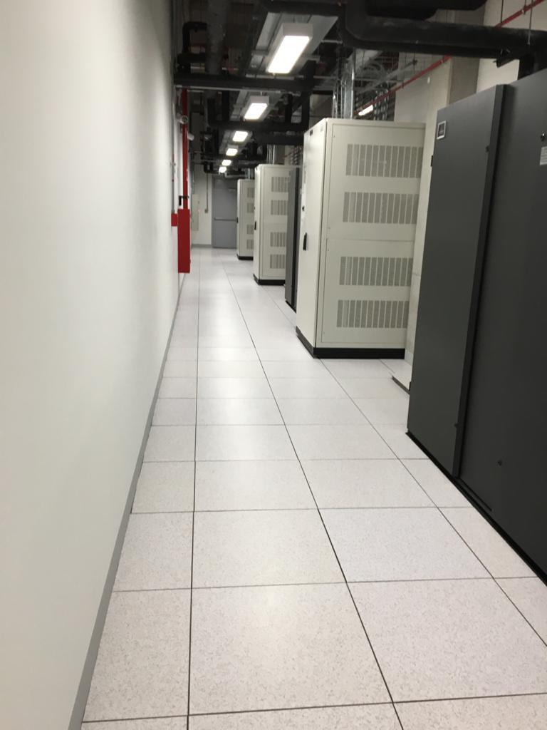 PISO ELEVADO - DATA CENTER